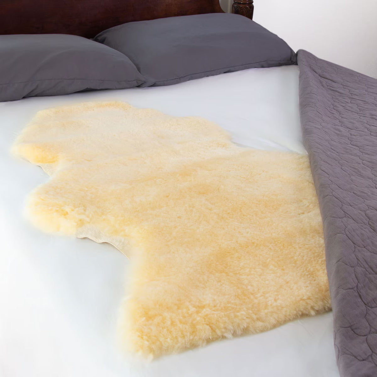 Natural Sheepskin Wool Comfort Mattress Topper