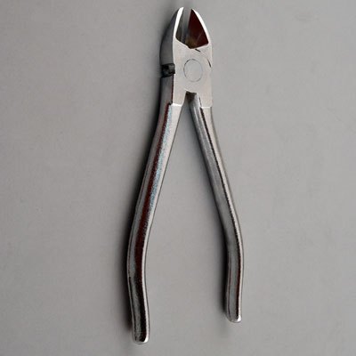 Pig Teeth Nippers 5 3-4" - 93-303